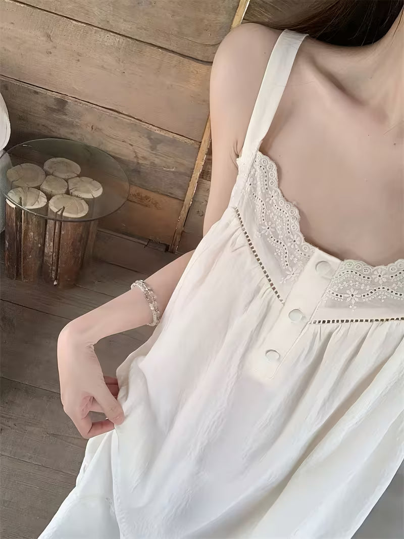 Summer Forest-style Pure Desire Loose-fitting Women's Nightgown with Lace Trim, Spaghetti Strap Long Dress, Sexy Hollow Lace, Elegant with Built-in Chest Pads, Can Be Worn Outside, Solid Color Women's