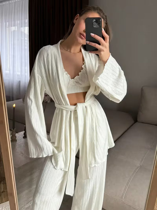 Women's 3pcs Loungewear Set for Autumn and Winter Including Skin-friendly Long-sleeve Bathrobe, Inner Top and Long Pants, Breathable Pajama Outfit