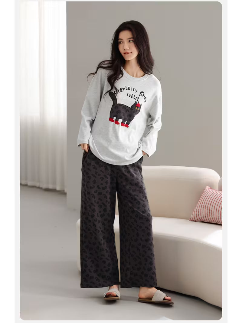 Women'S Pajamas Suitable for Spring And Fall, Featuring Long-Sleeved Pants with a Playful Autumn Design, Perfect for Wearing As a Cozy Home Outfit