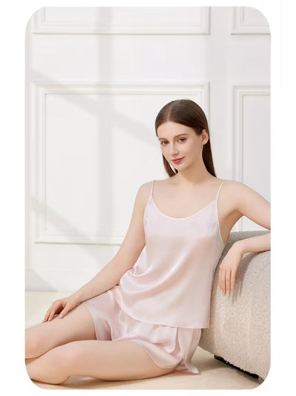 Made of Premium 100% Mulberry, This Cami Set Features Smooth Glossy Texture. Loose-Fit Cami with V-Neck Matches Ruffle Hem Shorts, Ultra Breathable for Cozy All-Night Sleep And Daily Relaxing Wear